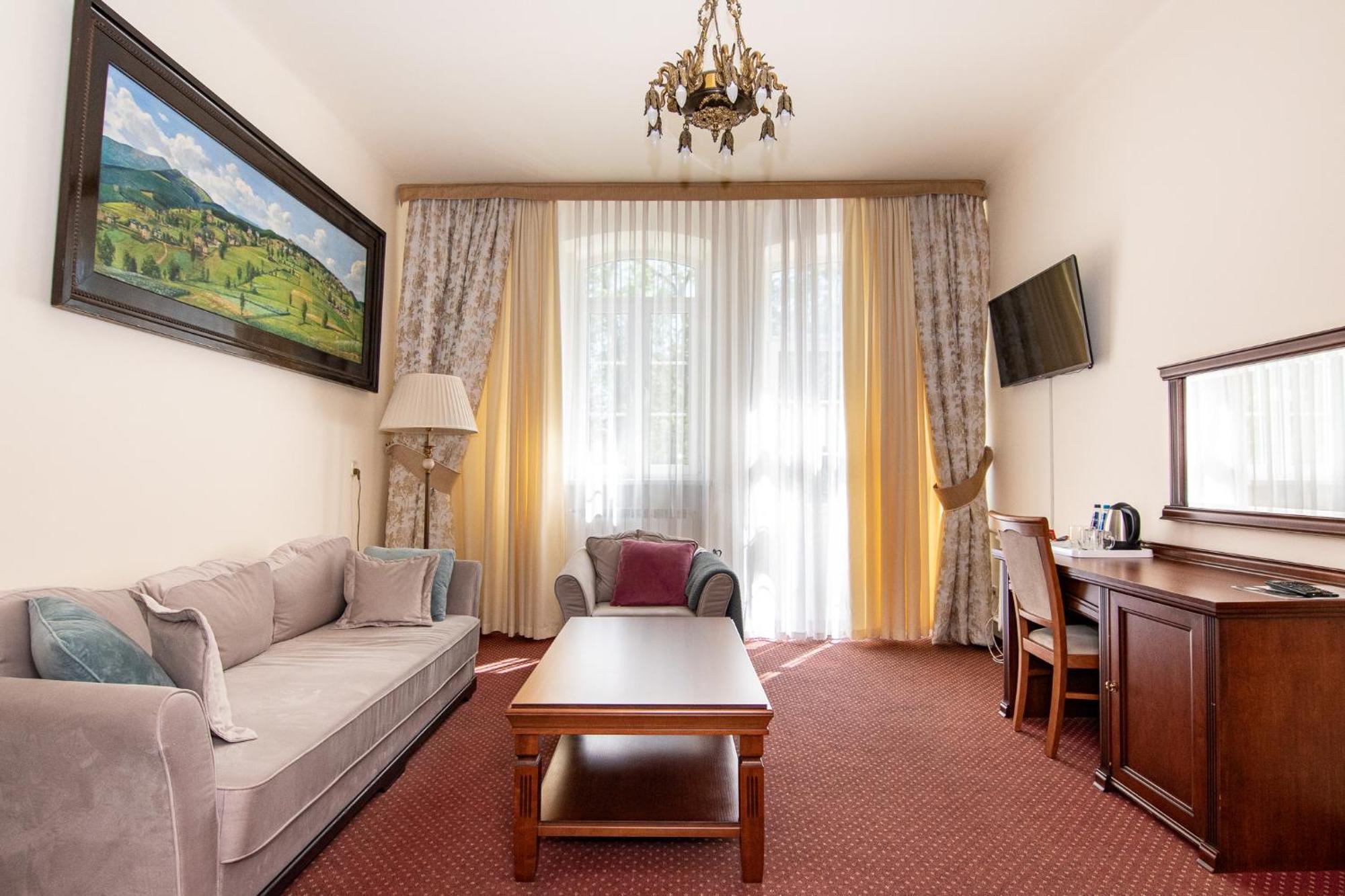 مبيت وإفطار سباوا Savoy المظهر الخارجي الصورة